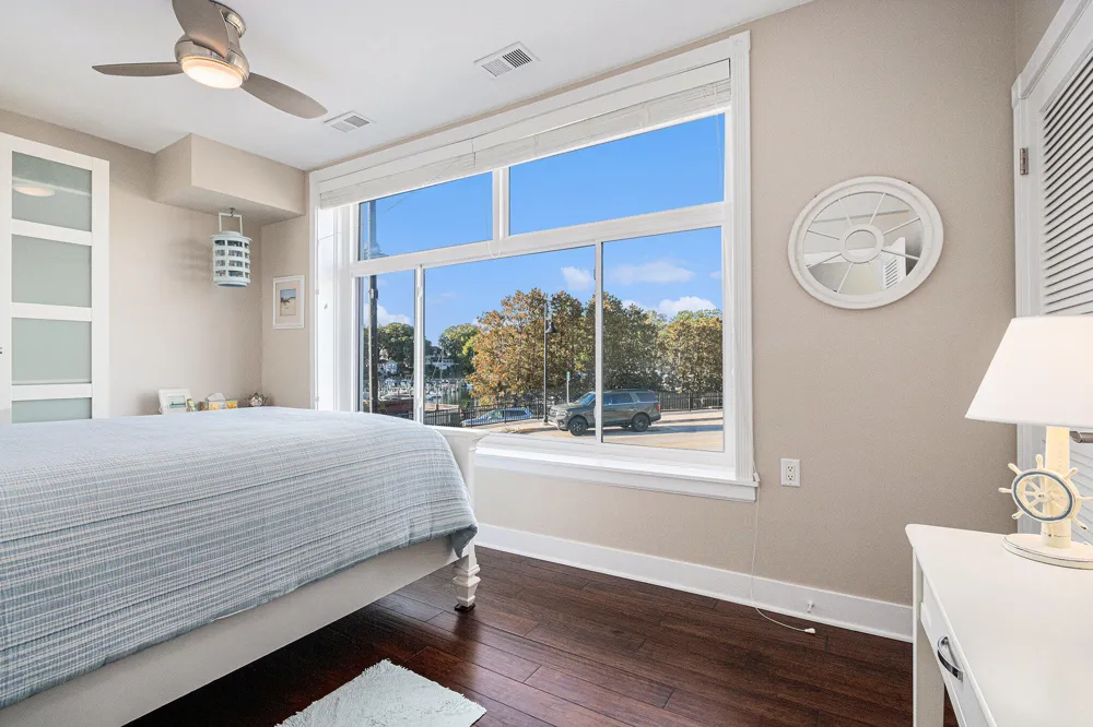 259 Kalamazoo Street #4 South Haven City, MI 49090