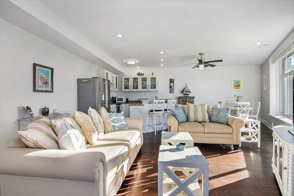 259 Kalamazoo Street #4 South Haven City, MI 49090
