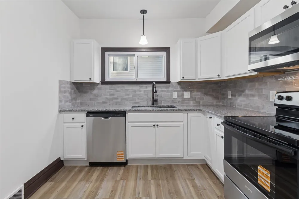 117 E Wright Avenue Shepherd Village, MI 48883