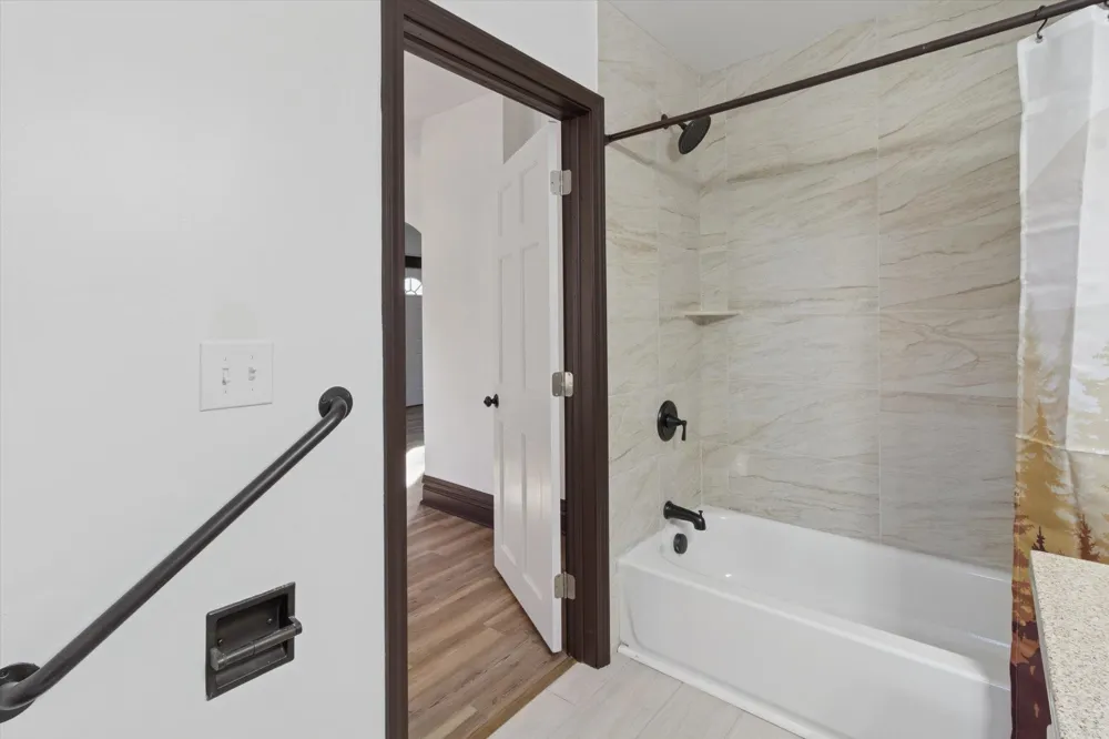 117 E Wright Avenue Shepherd Village, MI 48883