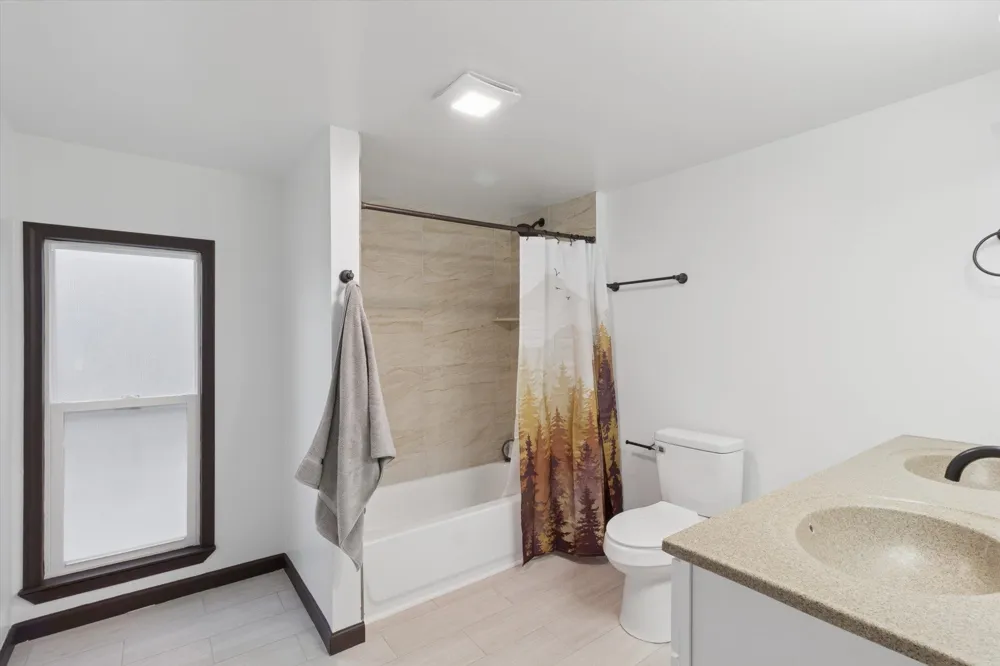 117 E Wright Avenue Shepherd Village, MI 48883