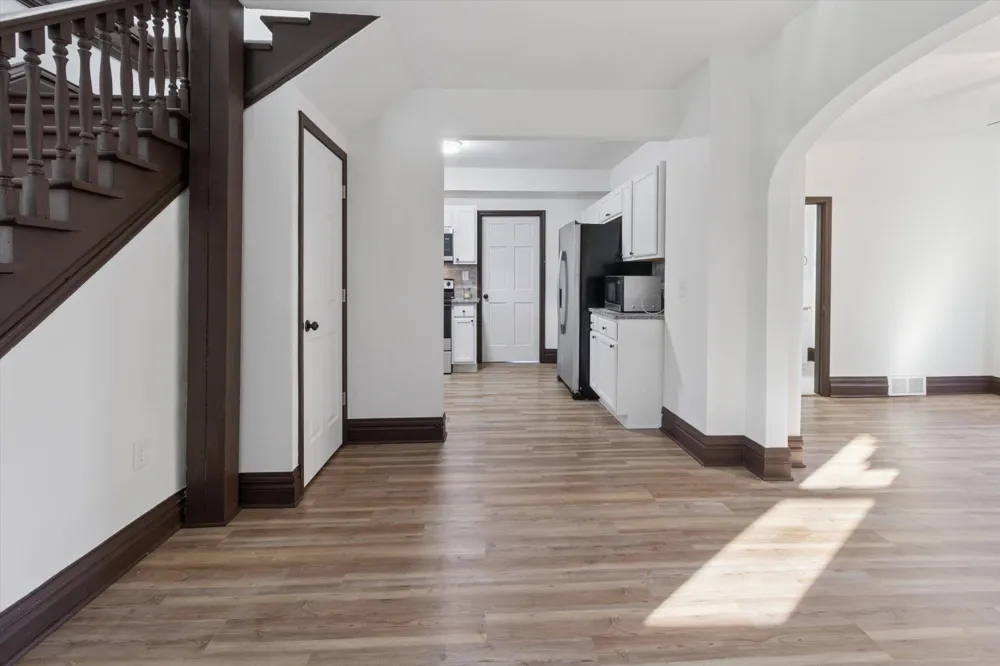 117 E Wright Avenue Shepherd Village, MI 48883
