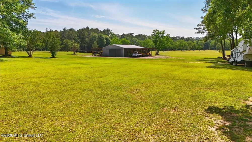 271 Bobby Lane Picayune, MS 39466