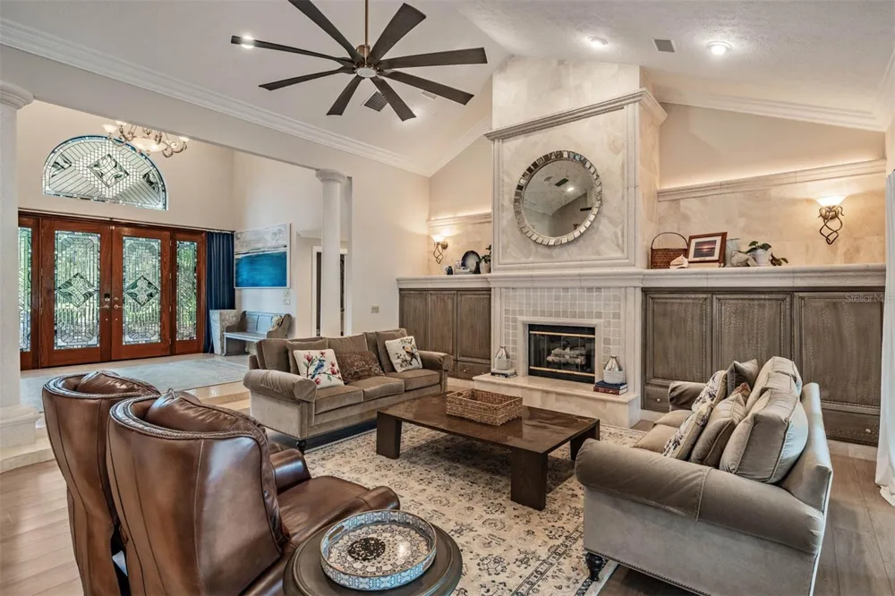 18707 PEPPER PIKE Lutz, FL 33558