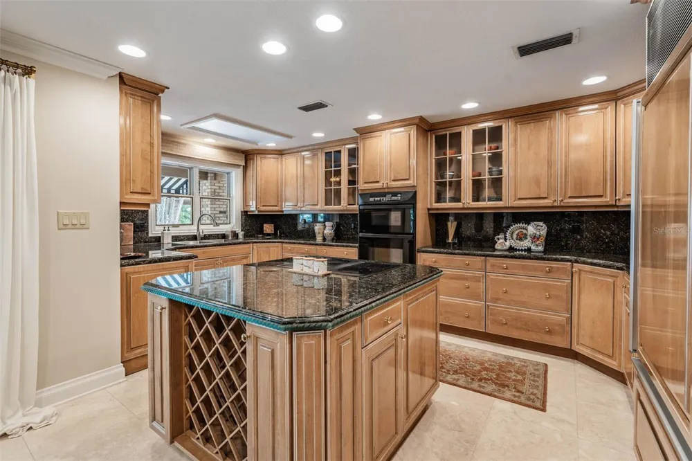 18707 PEPPER PIKE Lutz, FL 33558