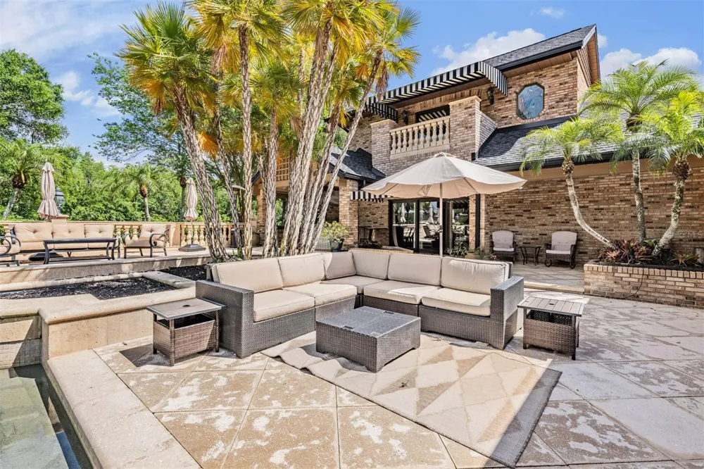 18707 PEPPER PIKE Lutz, FL 33558