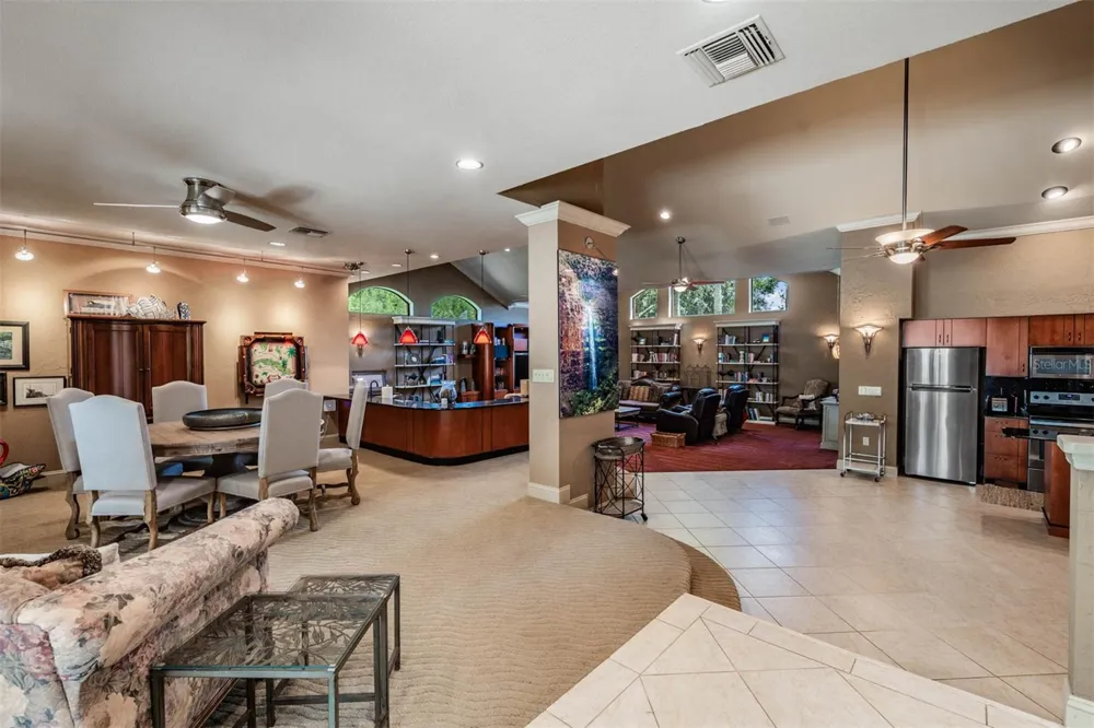 18707 PEPPER PIKE Lutz, FL 33558