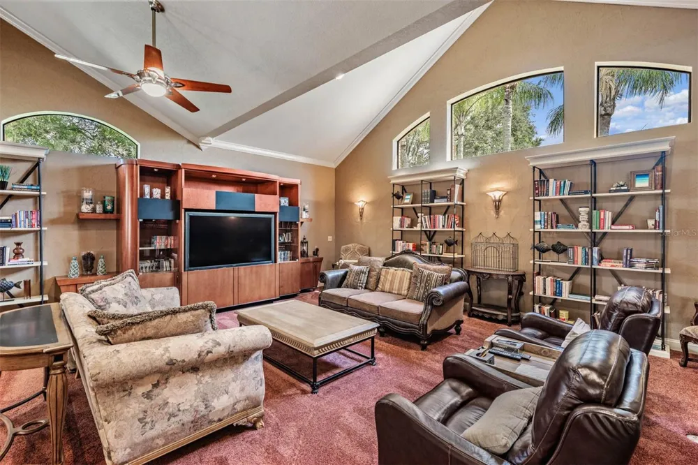 18707 PEPPER PIKE Lutz, FL 33558