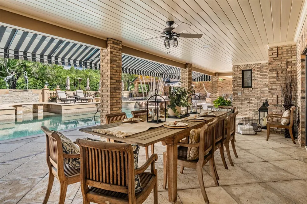 18707 PEPPER PIKE Lutz, FL 33558