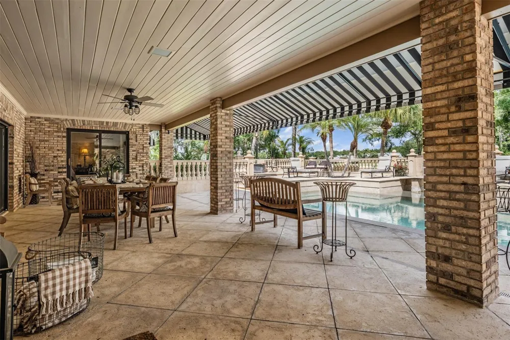 18707 PEPPER PIKE Lutz, FL 33558