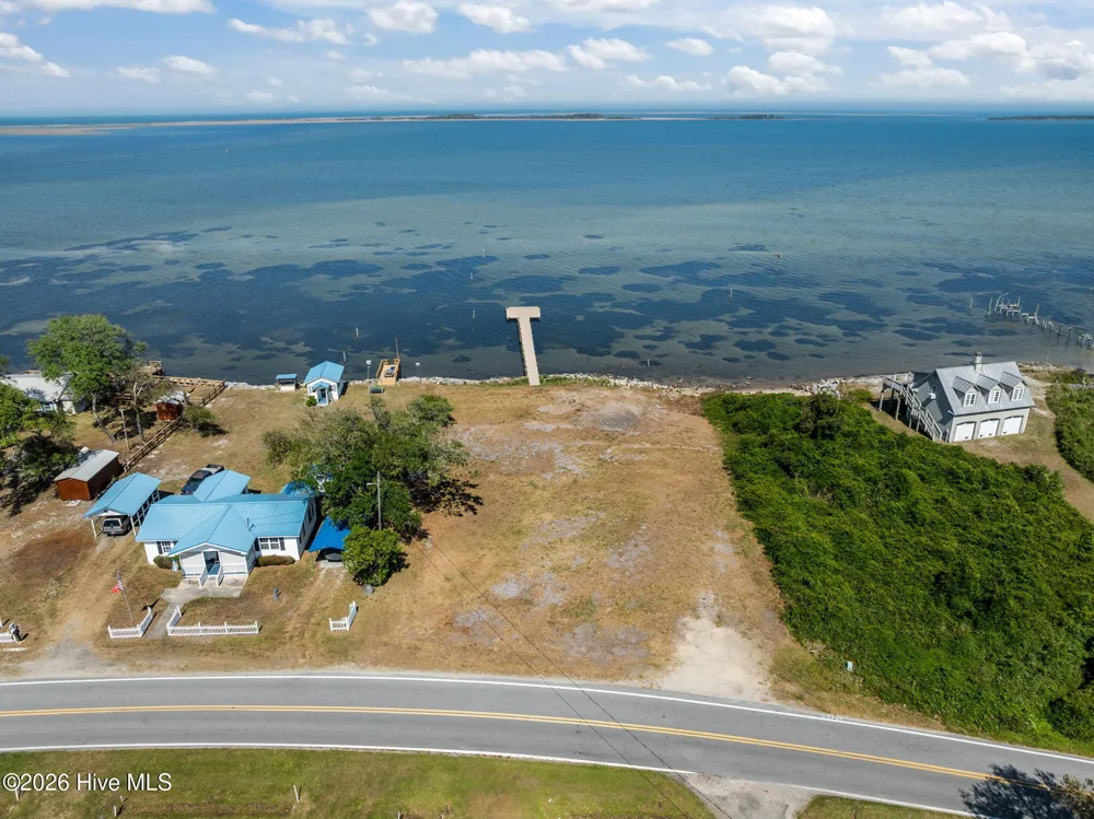 2472 Cedar Island Road Cedar Island, NC 28520