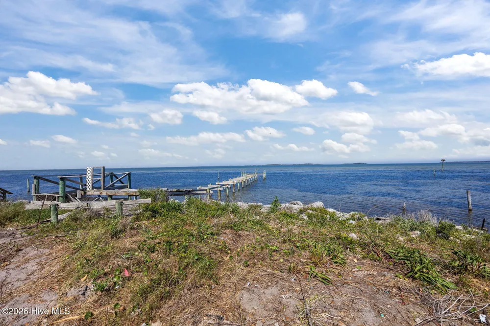 2472 Cedar Island Road Cedar Island, NC 28520