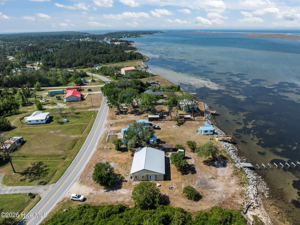 2472 Cedar Island Road Cedar Island, NC 28520