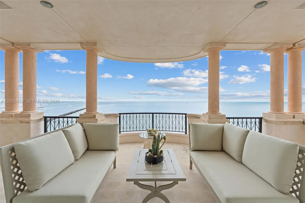 7282 Fisher Island Dr #7282 Fisher Island, FL 33109