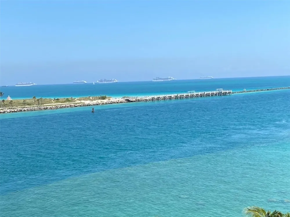 7282 Fisher Island Dr #7282 Fisher Island, FL 33109