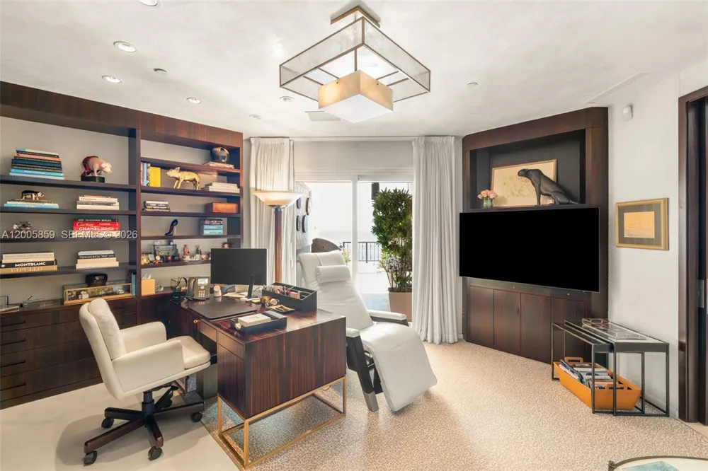 7282 Fisher Island Dr #7282 Fisher Island, FL 33109