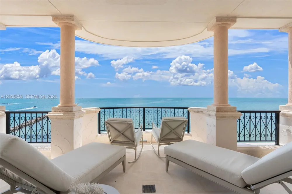 7282 Fisher Island Dr #7282 Fisher Island, FL 33109