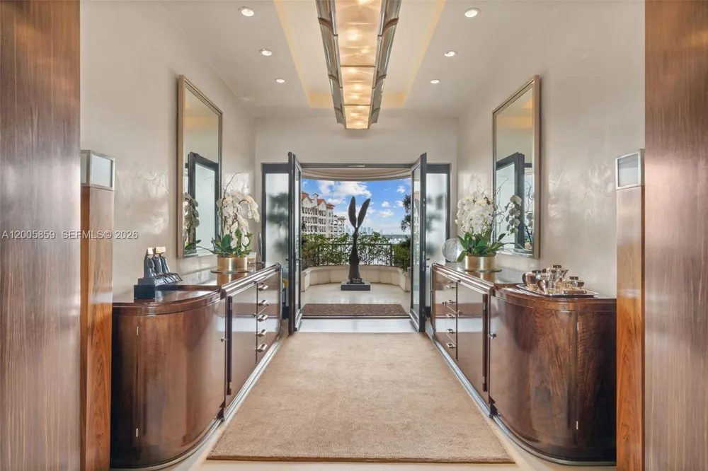 7282 Fisher Island Dr #7282 Fisher Island, FL 33109