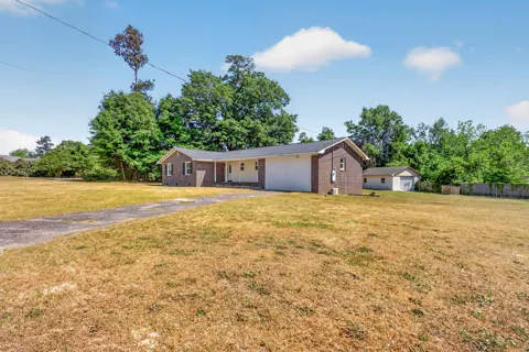 1053 Woodcrest Drive