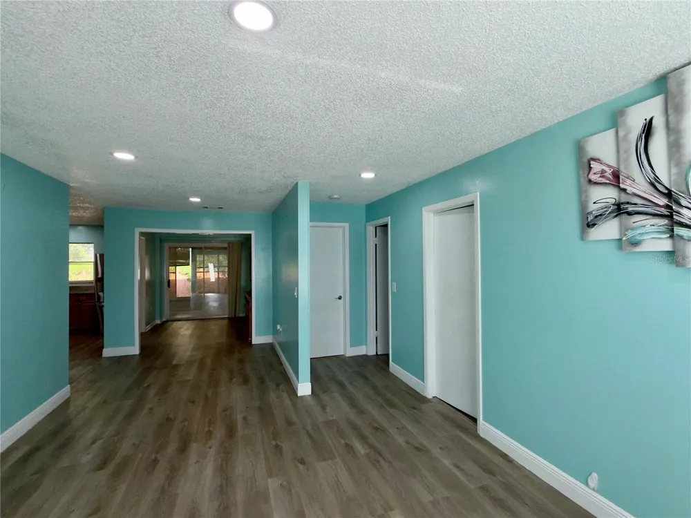 9805 LILY STREET #9805 Pinellas Park, FL 33782