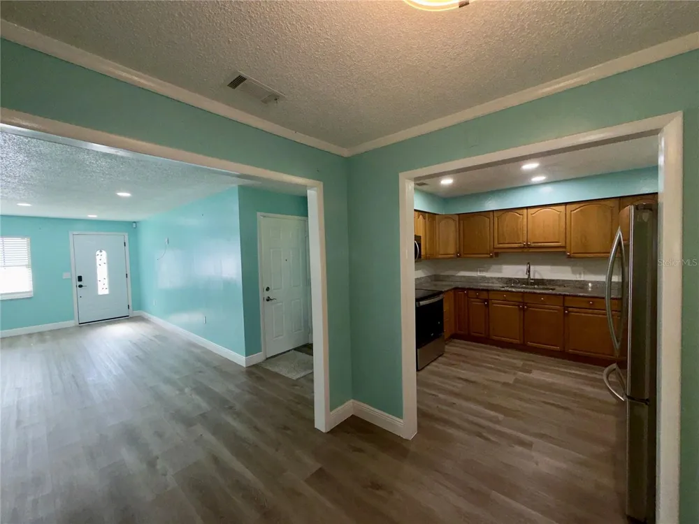 9805 LILY STREET #9805 Pinellas Park, FL 33782