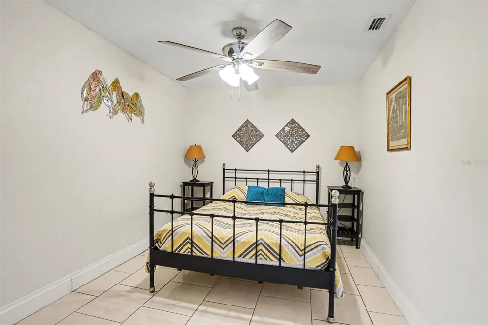 4105 SPRING WAY CIRCLE Valrico, FL 33596