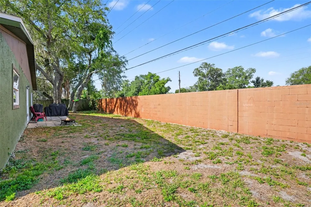 4105 SPRING WAY CIRCLE Valrico, FL 33596