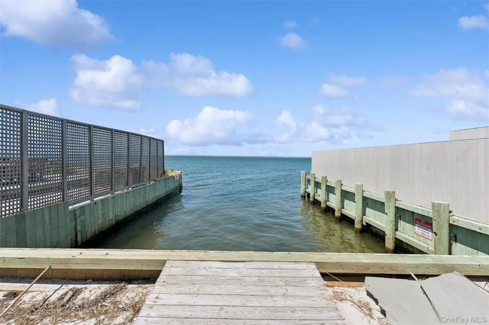 287 Bay Walk Fire Island Pines, NY 11782