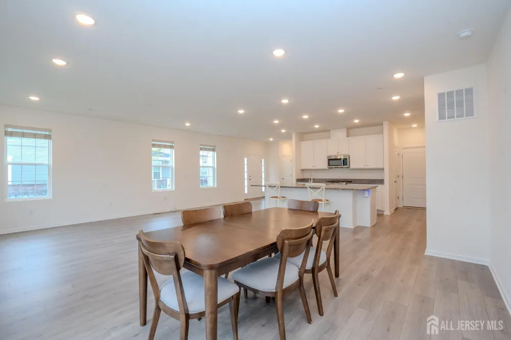 2601 American Place West Windsor, NJ 08550