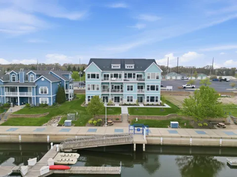 6019 S Dune Harbor Drive #H