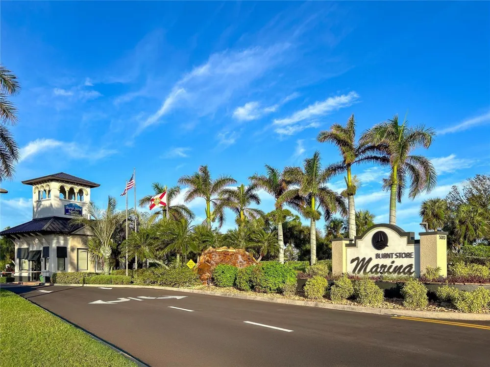 3321 SUNSET KEY CIRCLE #508 Punta Gorda, FL 33955