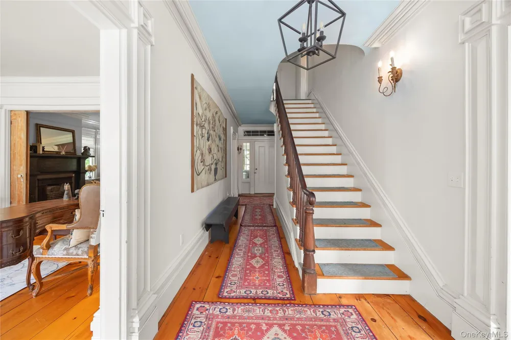 36 Market Lane Clinton Corners, NY 12514