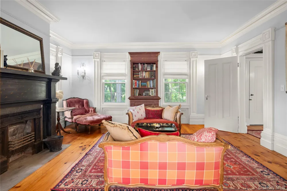36 Market Lane Clinton Corners, NY 12514