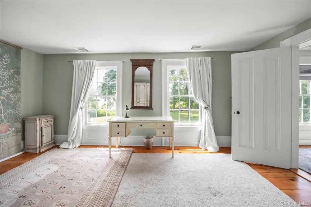 36 Market Lane Clinton Corners, NY 12514
