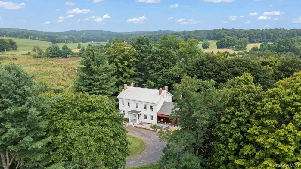 36 Market Lane Clinton Corners, NY 12514