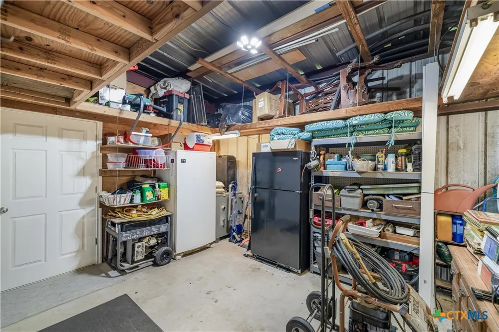 205 E Bay Avenue Seadrift, TX 77983