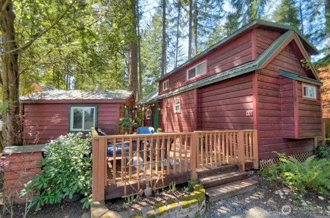 1546 Reservation Road SE #264