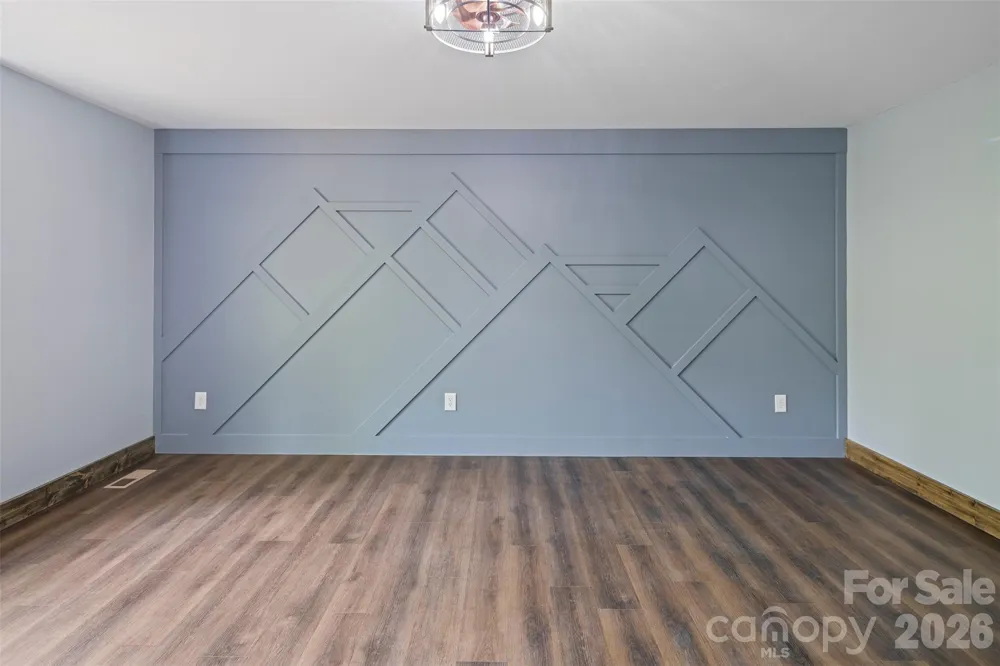 115 Pine Burr Drive Purlear, NC 28665