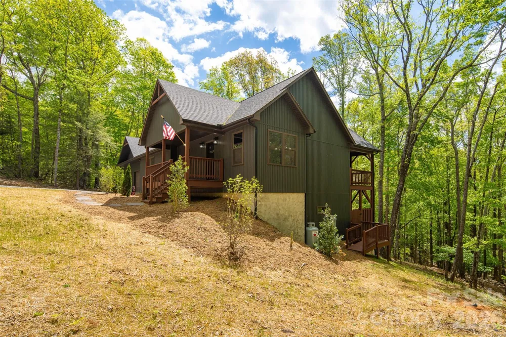 115 Pine Burr Drive Purlear, NC 28665