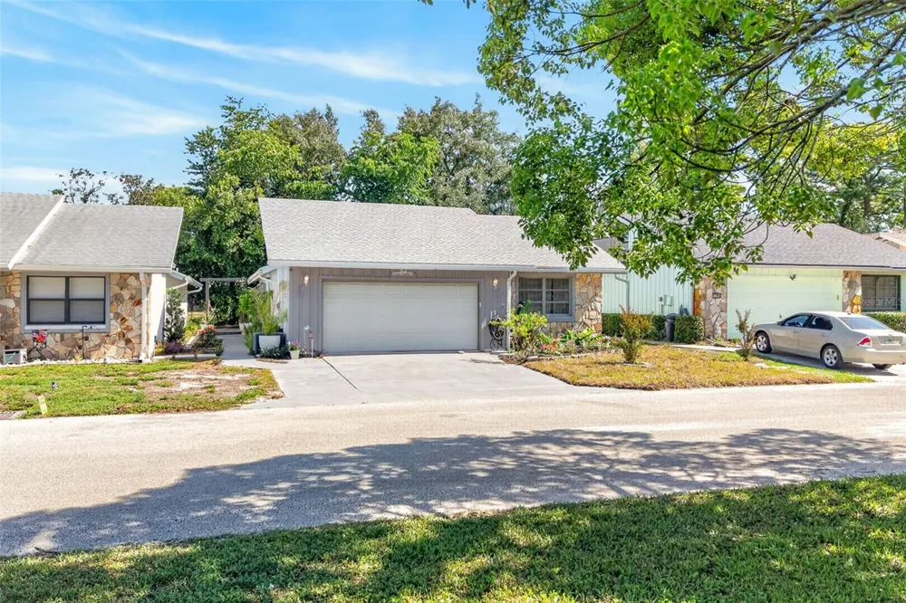 16 GOLFVIEW COURT Homosassa, FL 34446