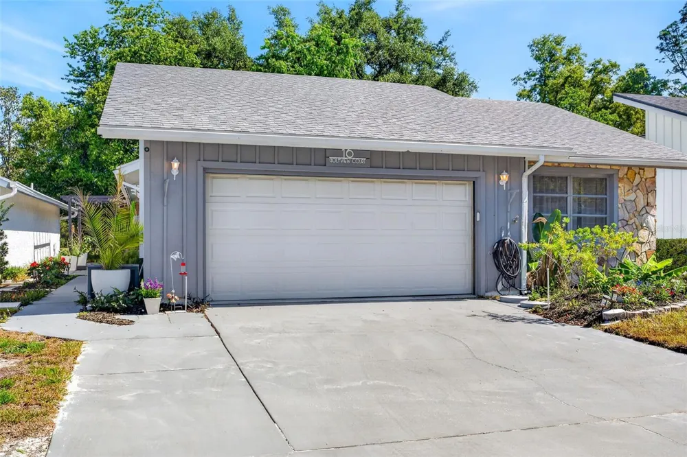 16 GOLFVIEW COURT Homosassa, FL 34446