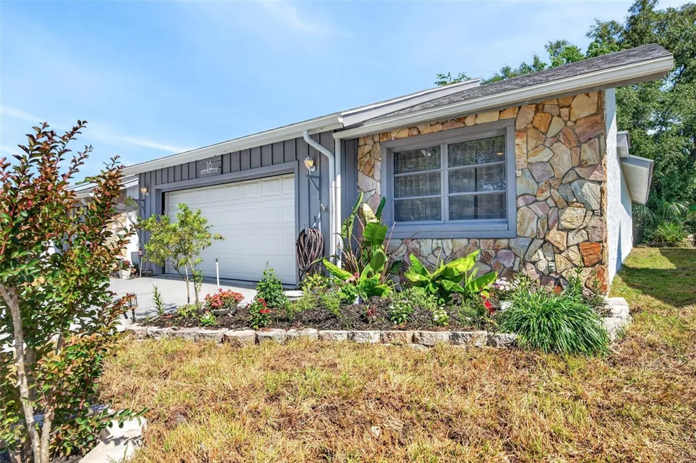 16 GOLFVIEW COURT Homosassa, FL 34446