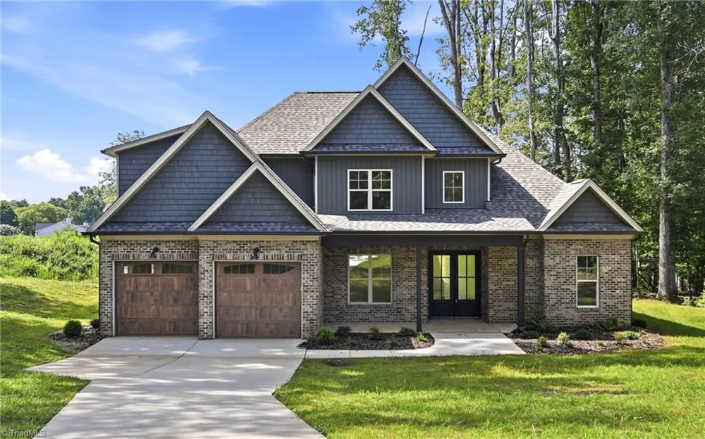 3784 Verbena Way Clemmons, NC 27012