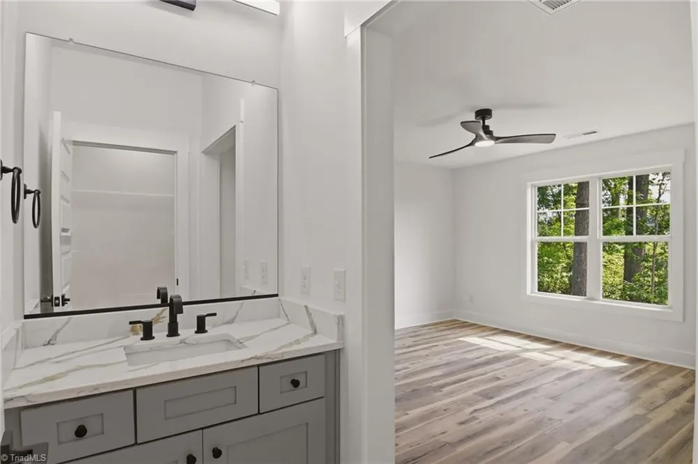 3784 Verbena Way Clemmons, NC 27012