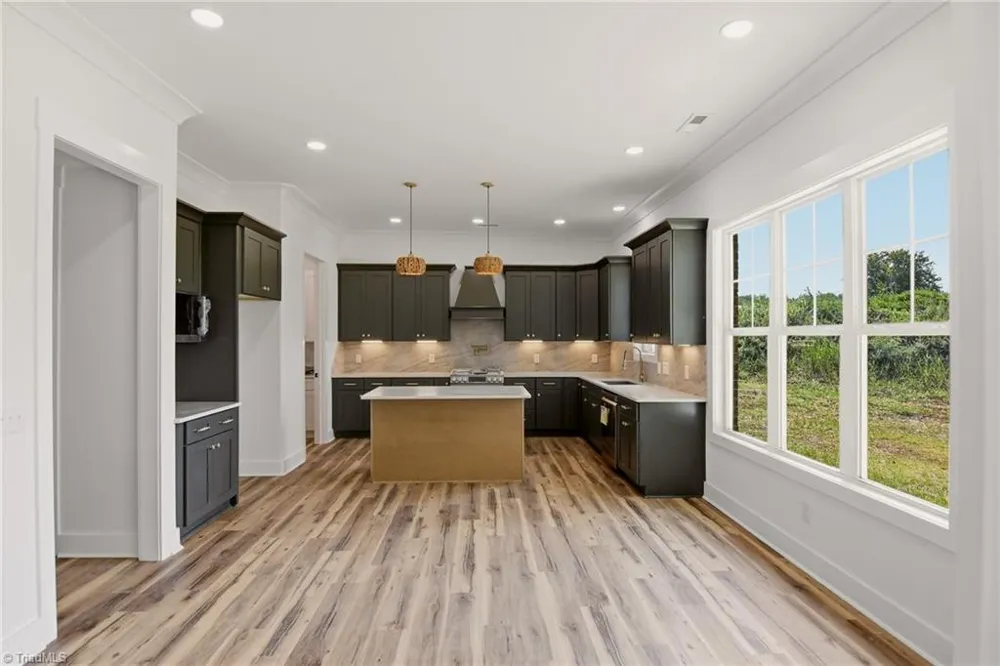 3784 Verbena Way Clemmons, NC 27012