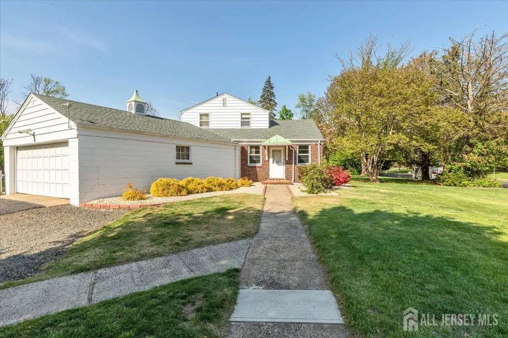 544 W 8th Street W Plainfield, NJ 07060