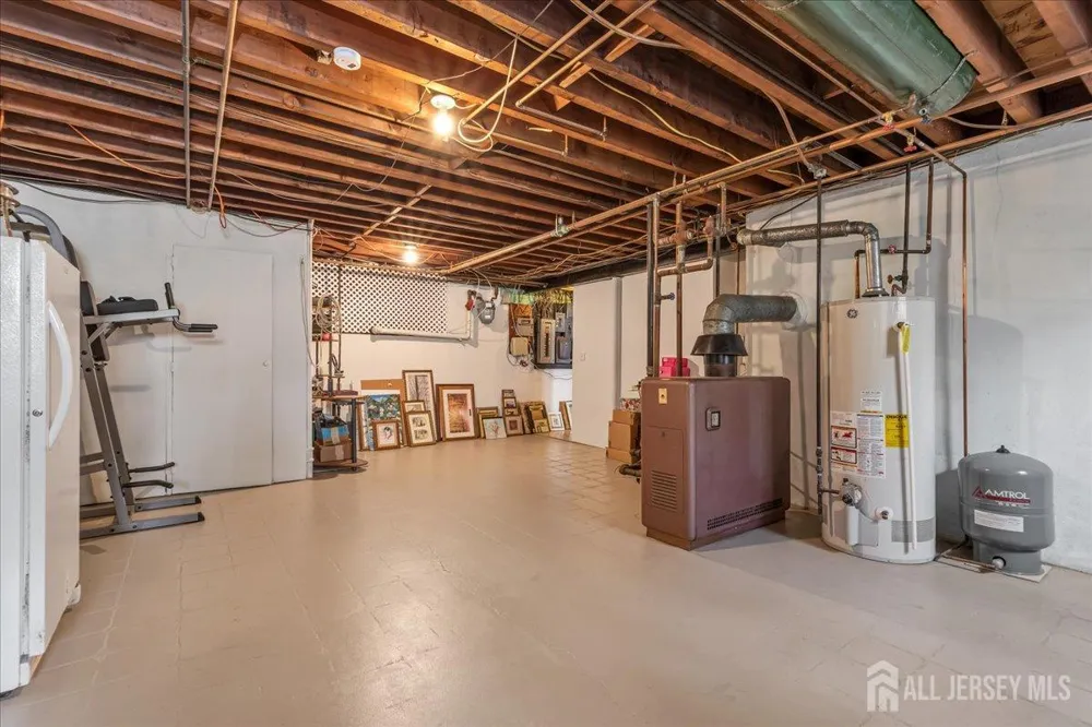 544 W 8th Street W Plainfield, NJ 07060