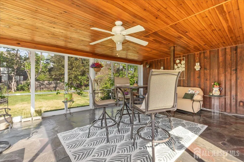 544 W 8th Street W Plainfield, NJ 07060