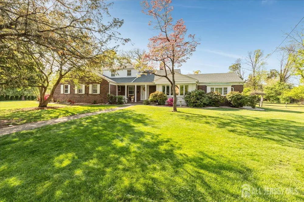 544 W 8th Street W Plainfield, NJ 07060