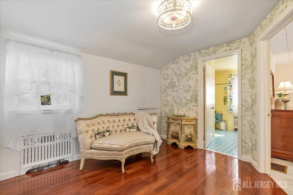 544 W 8th Street W Plainfield, NJ 07060